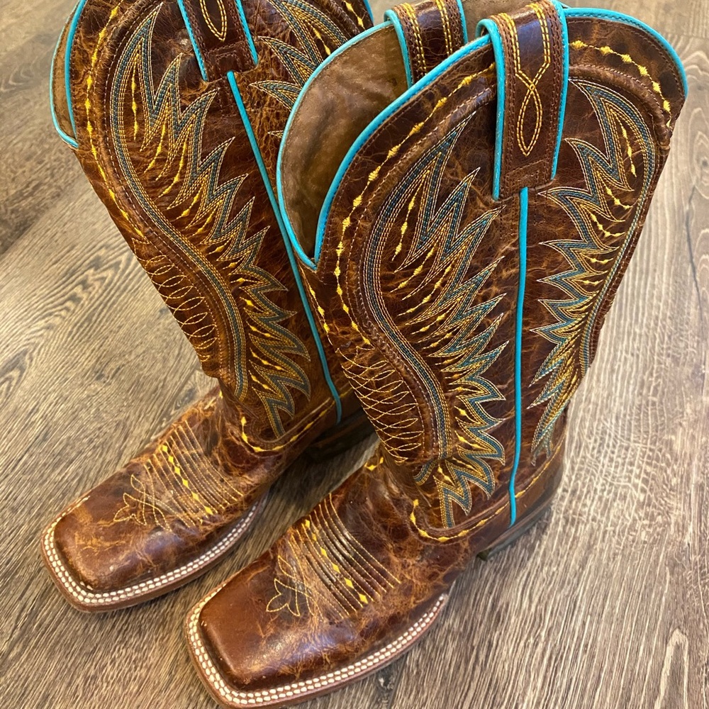 COPY - Ariat cowboy boots